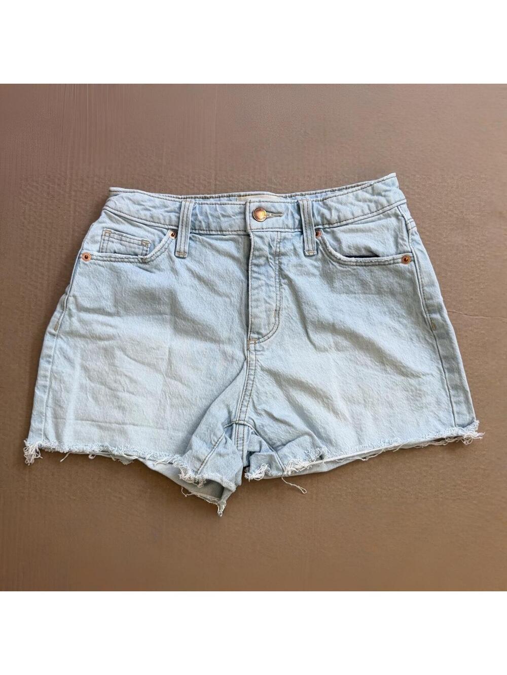 Universal Thread light wash denim shorts